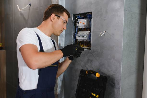 Best Circuit Breaker Repair  in Winnebago, IL
